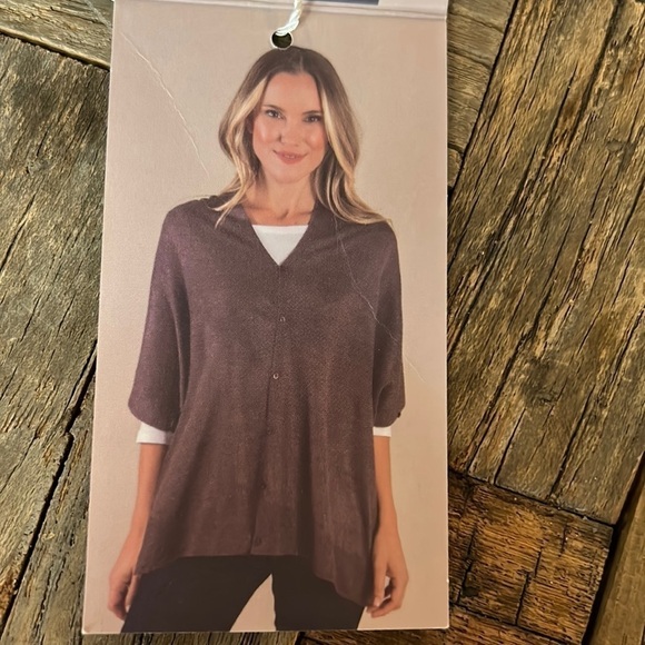 NWT Simply Noelle Lightweight Shrug Wrap - Picture 1 of 8